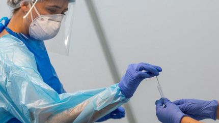 Los casos de Coronavirus subieron levemente en la última semana en la Argentina.