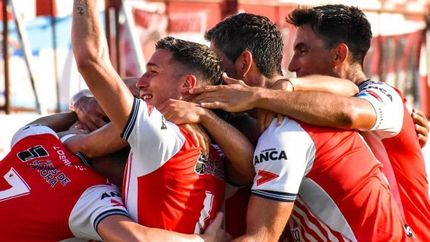 Los Andes celebra un triunfo fundamental Los Andes celebra un triunfo fundamental