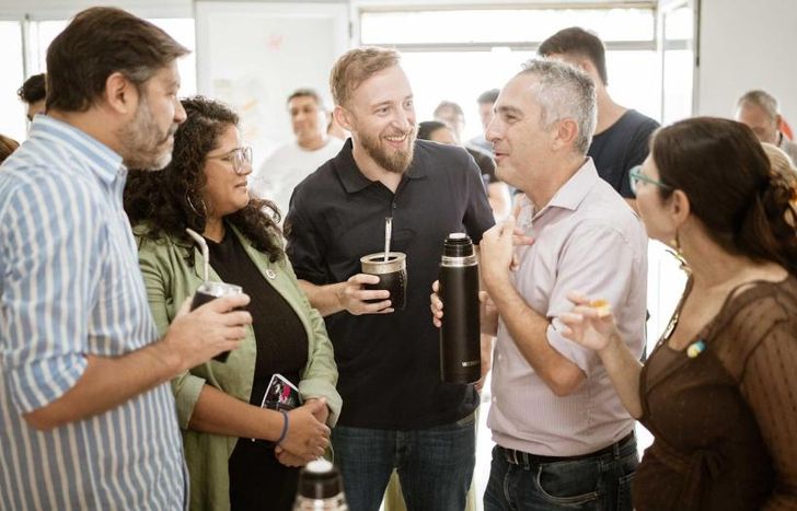 Otermín: Hay un antes y un después de la intervención de la Provincia en este Barrio 17 de Noviembre.