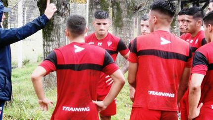 Caglieri le va dando forma a su equipo. Caglieri le va dando forma a su equipo.