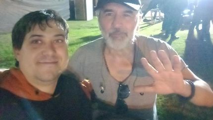 Tenemos que prepararnos por si llegamos a ser los elegidos, dijo Leandro, con toda la fe.