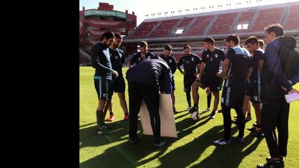Aldirico probó a todos los jugadores ante Independiente. Aldirico probó a todos los jugadores ante Independiente.
