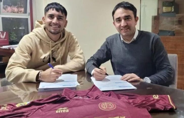 Torres se sumó a Lanús.