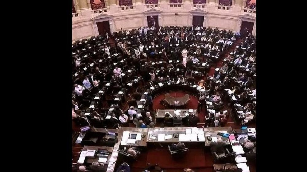 Escándalo: no hubo quórum en Diputados para frenar el tarifazo de Macri