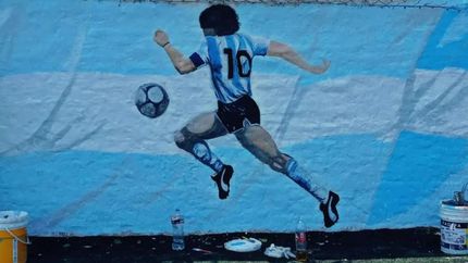 Diego está listo. Falta sumar la figura de Lionel Messi.