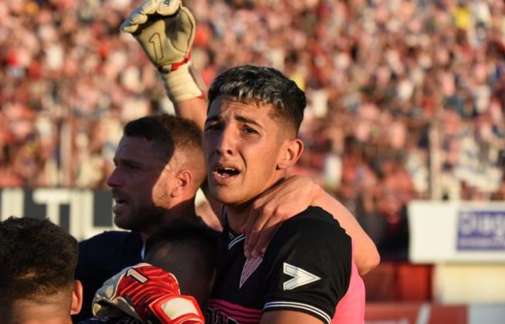 La emoción de Brey, determinante en el último penal.