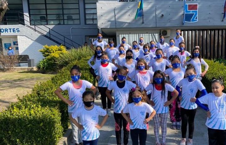 Las patinadoras de Lomas viajaron a José C. Paz.