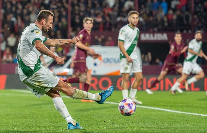Alemán recibió el llamado de Insúa.