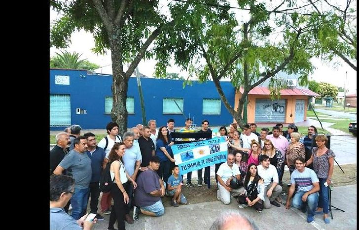 Participaron distintas instituciones y sectores del barrio de Temperley.