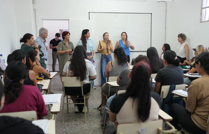 Más de 150 estudiantes se forman en la escuela ubicada en Temperley.