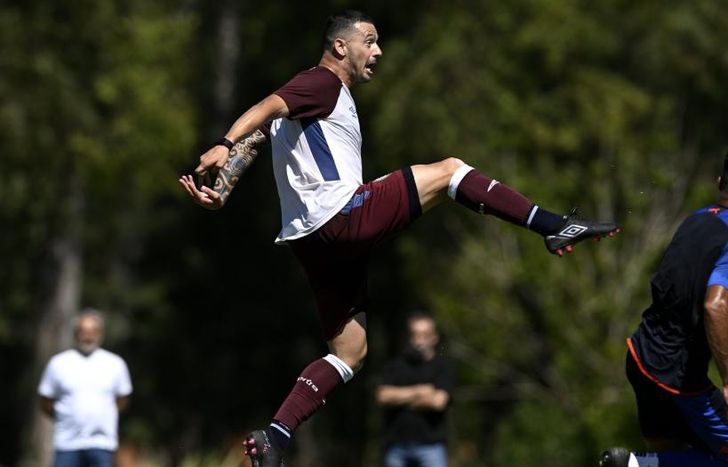 Lanús comenzó el año con un triunfo ante Tigre.