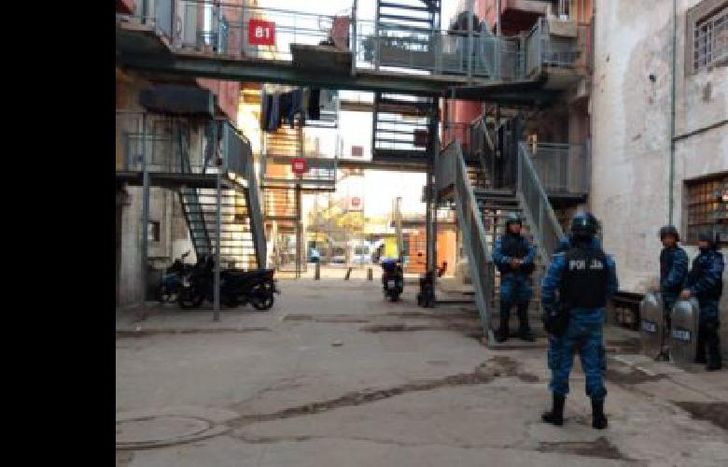 fueron detenidos ocho integrantes de la organización criminal, incluido su líder de 19 años, apodado Lata.