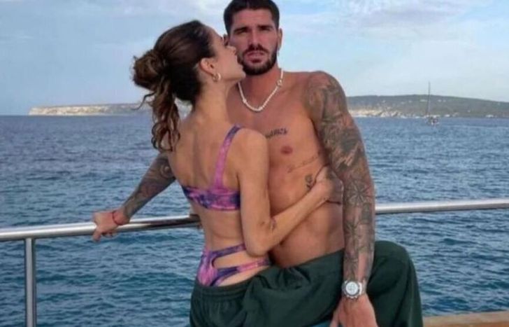 La pareja está a full.