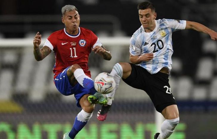 Lo Celso, de buen partido, frente a Vargas, autor del gol chileno
