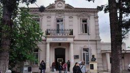 El Hospital Gandulfo y otro aporte para frenar la pandemia.