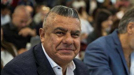 gran apoyo de la primera nacional al chiqui tapia gran apoyo de la primera nacional al chiqui tapia
