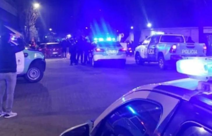 La Policía detuvo primero a la pareja de la mujer.