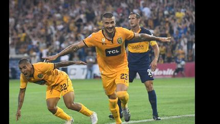 En Rosario Central marcó tres goles en 20 partidos. En Rosario Central marcó tres goles en 20 partidos.