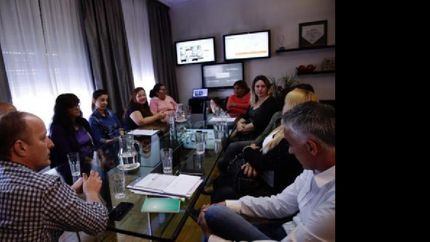 lomas: el municipio entrega mas microcreditos a emprendedores