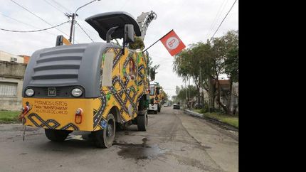 reconstruyen el pavimento en las calles de lanus