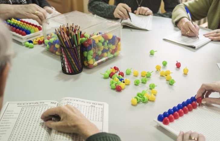 Emmanuel se compromete a diario con el mejoramiento de cada paciente.