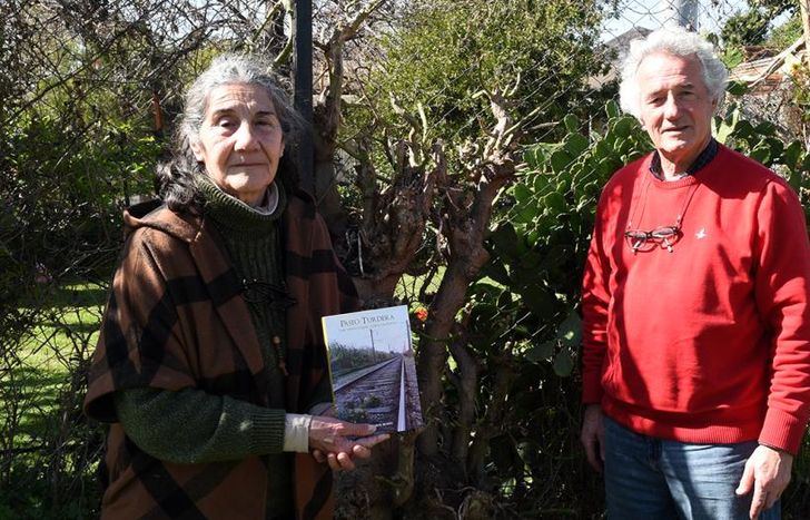Jorge y Liliana contaron parte de la historia de la conexión entre Jorge Luis Borges y Turdera.