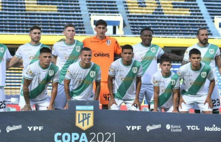 Ante Central, Banfield hizo debutar a muchos juveniles
