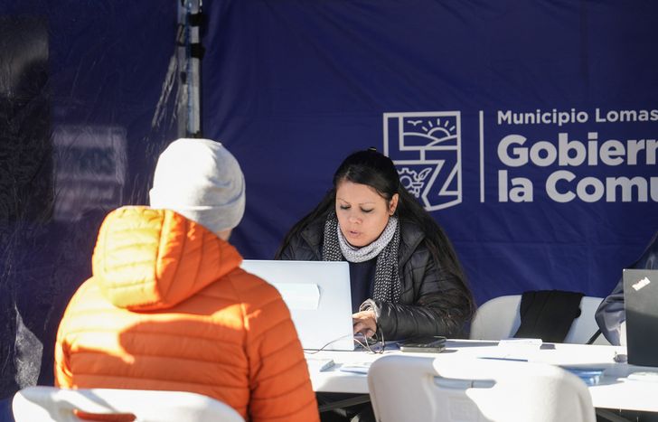 En Lomas hay un promedio de más de 1.000 contactos diarios con los vecinos.