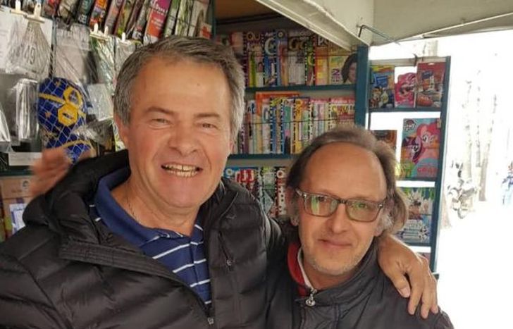 Flavio y su lugar en el mundo: su puesto de diario en Banfield.