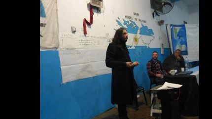 pena solidaria de la memoria y la unidad en la perla