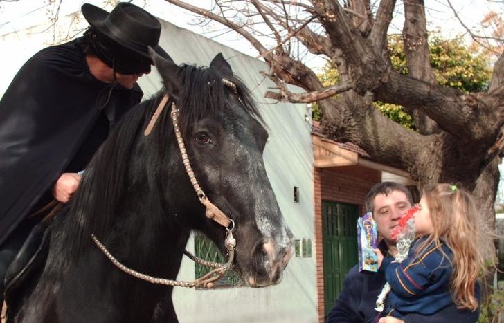 Héctor junto a Zoe, una historia que se mantiene viva casi dos décadas después.