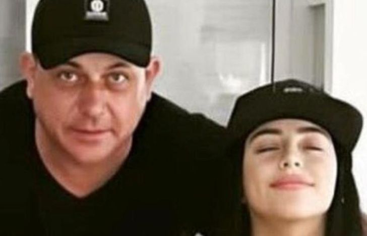 Nicki Nicole y su papá.