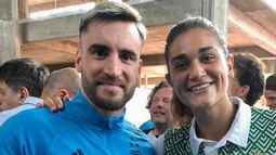 Valentina Bosio, junto a Nicolás Tagliafico.