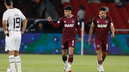 Gonzalo Pérez fue uno de los puntos alto de Lanús ante Liga de Quito. Gonzalo Pérez fue uno de los puntos alto de Lanús ante Liga de Quito.