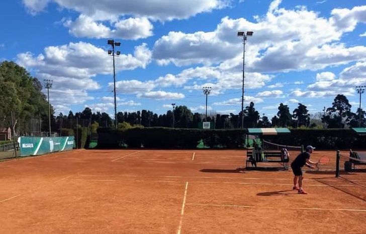 Banfield es sede de un certamen que reúne a 2.200 jugadores.