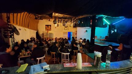 Con casa propia y en su barrio.