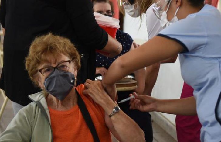 Todavía se esperan los resultados de 4.349 test.