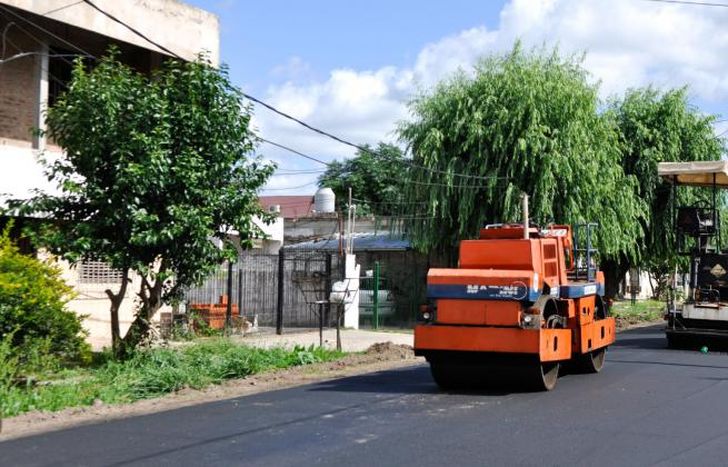 Asfaltaron 10 cuadras en las últimas semanas.