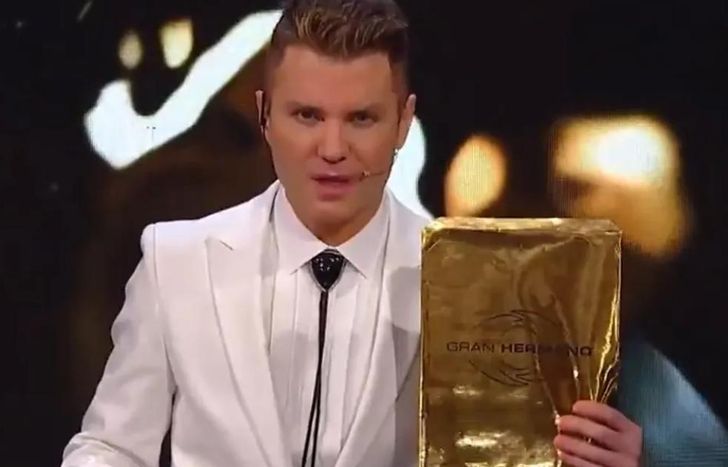 En la entrega de los Martin Fierro, el conductor anunció el comienzo del mega reality.