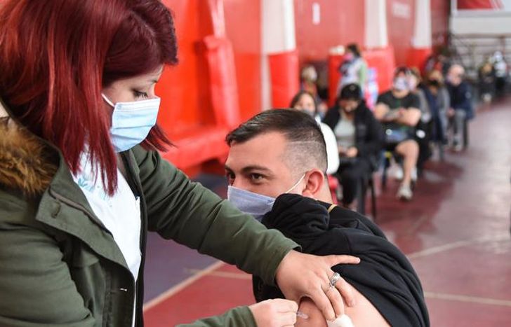 Amplían el plan de vacunación libre.