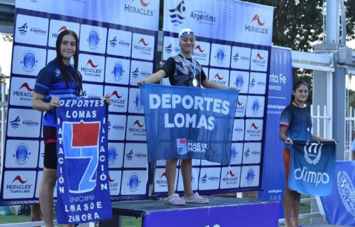 Las chicas en el podio de Rosario.