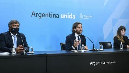 Cafiero hizo el anuncio.