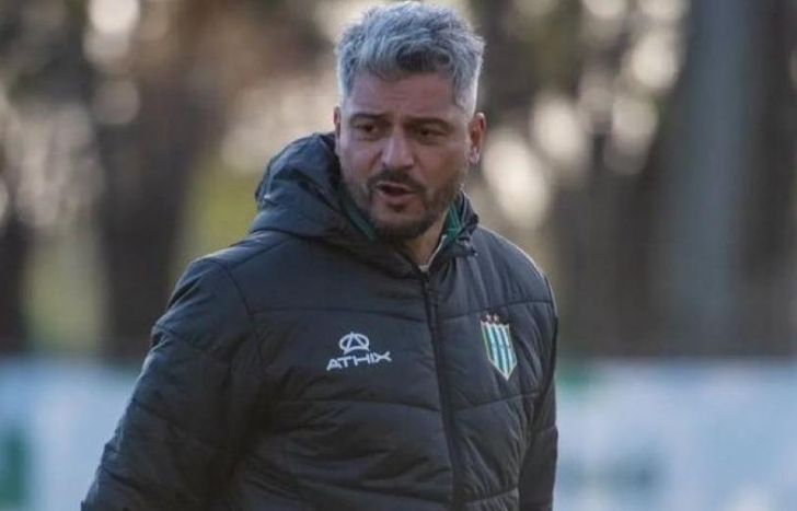 Gustavo Munúa le respondió a los hinchas del Taladro.