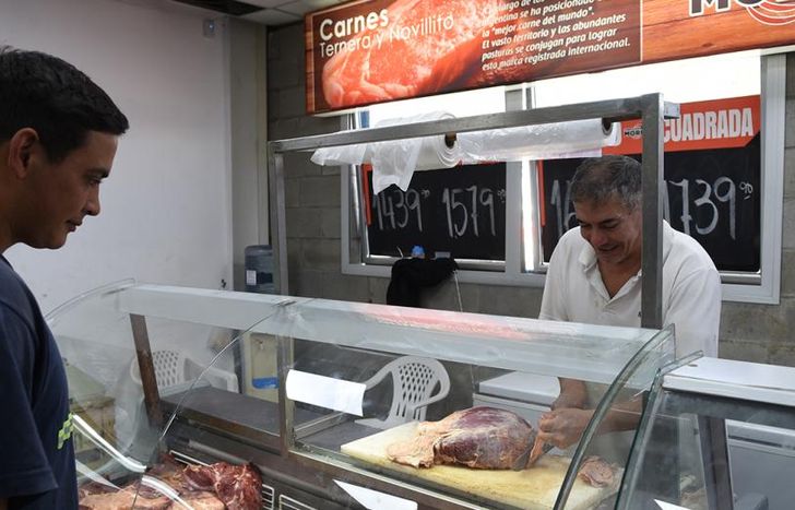 Hay 9 cortes de carnes que mantienen sus precios.