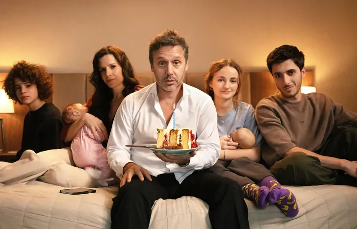 el-resto-bien-serie-flow