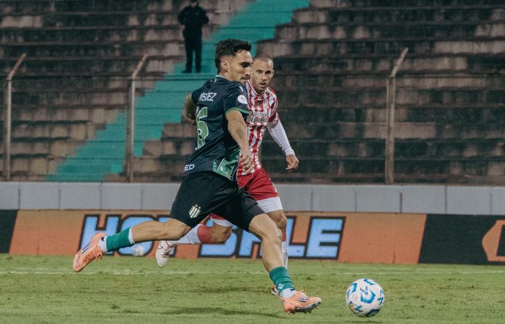Mauro Méndez convirtió un gol clave para Banfield.