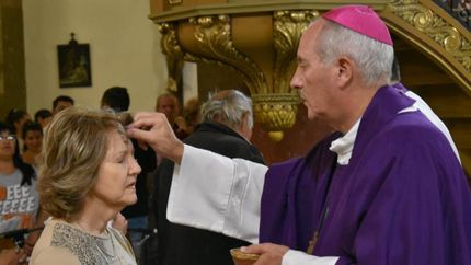 Lugones estará a cargo de las misas.