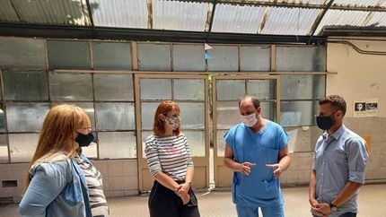 Visitaron una escuela en Parque Barón y otra en Lomas.