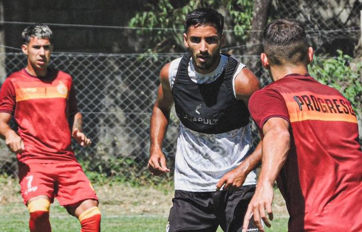 Claypole ya jugó dos amistosos.