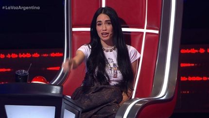 La emoción de Lali Espósito en La Voz Argentina.